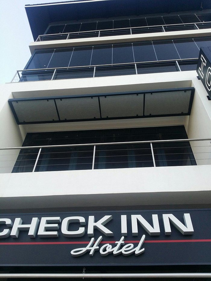CHECK INN - Prices & Hotel Reviews (Cape Town, South Africa)