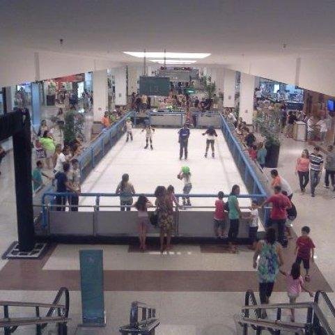 Shopping Mestre Álvaro