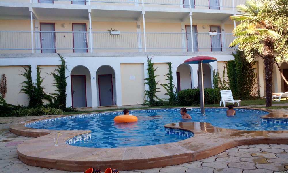 hotel longoza burgas