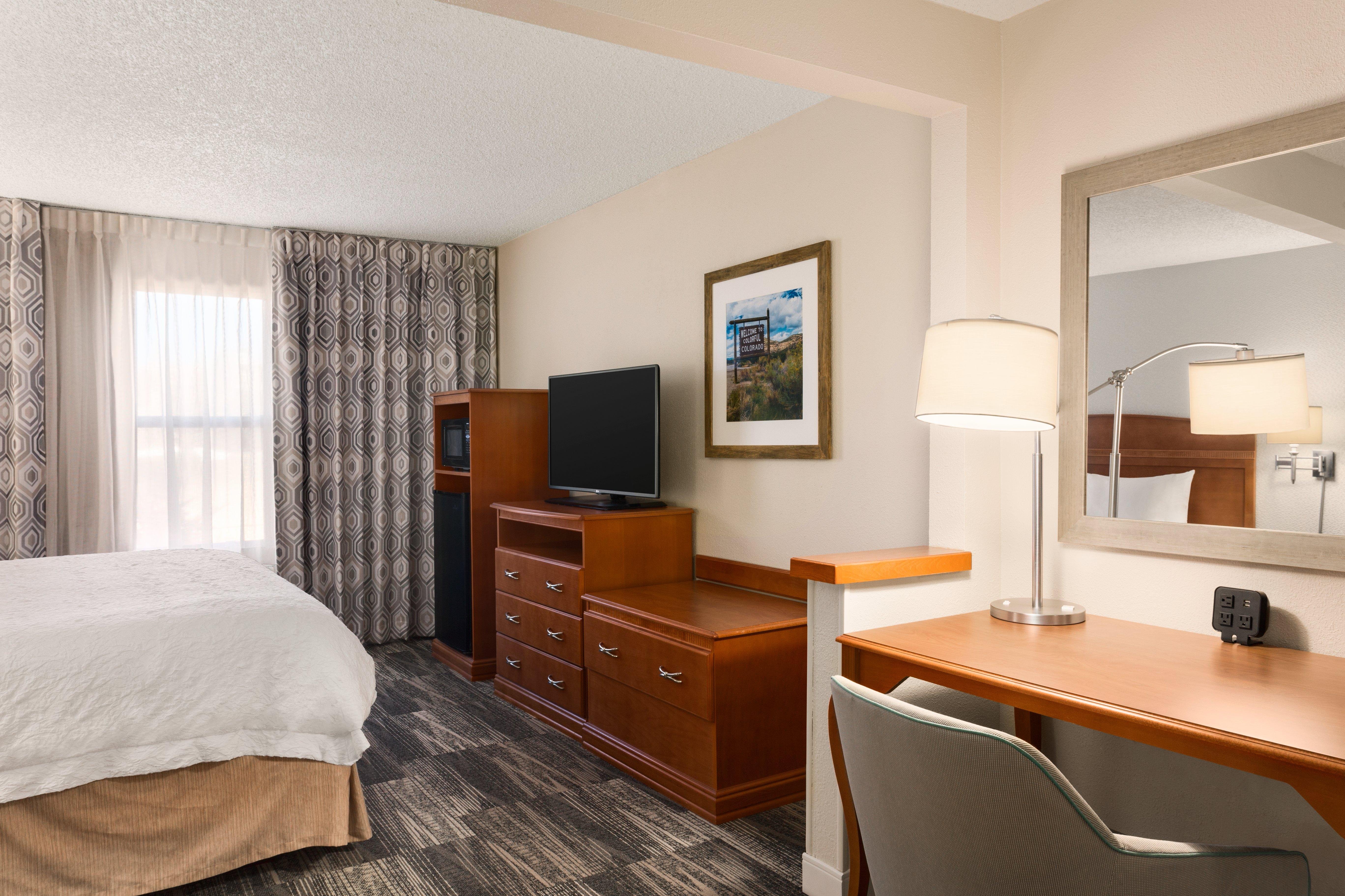 HAMPTON INN DENVER NORTHWEST WESTMINSTER Updated 2024 Reviews Photos   Hotel Desk Space 