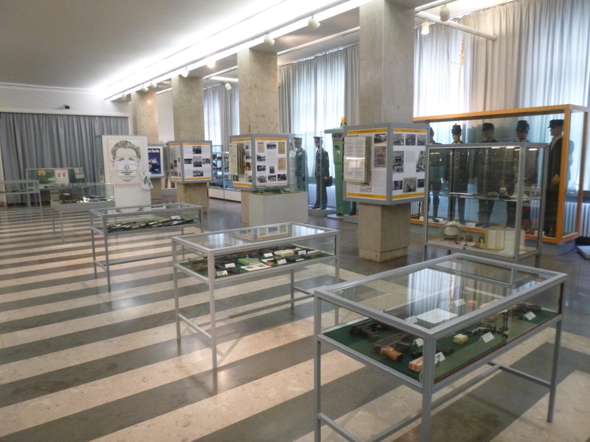 POLIZEIHISTORISCHE SAMMLUNG BERLIN (Berlino): Tutto Quello Che C'è Da ...