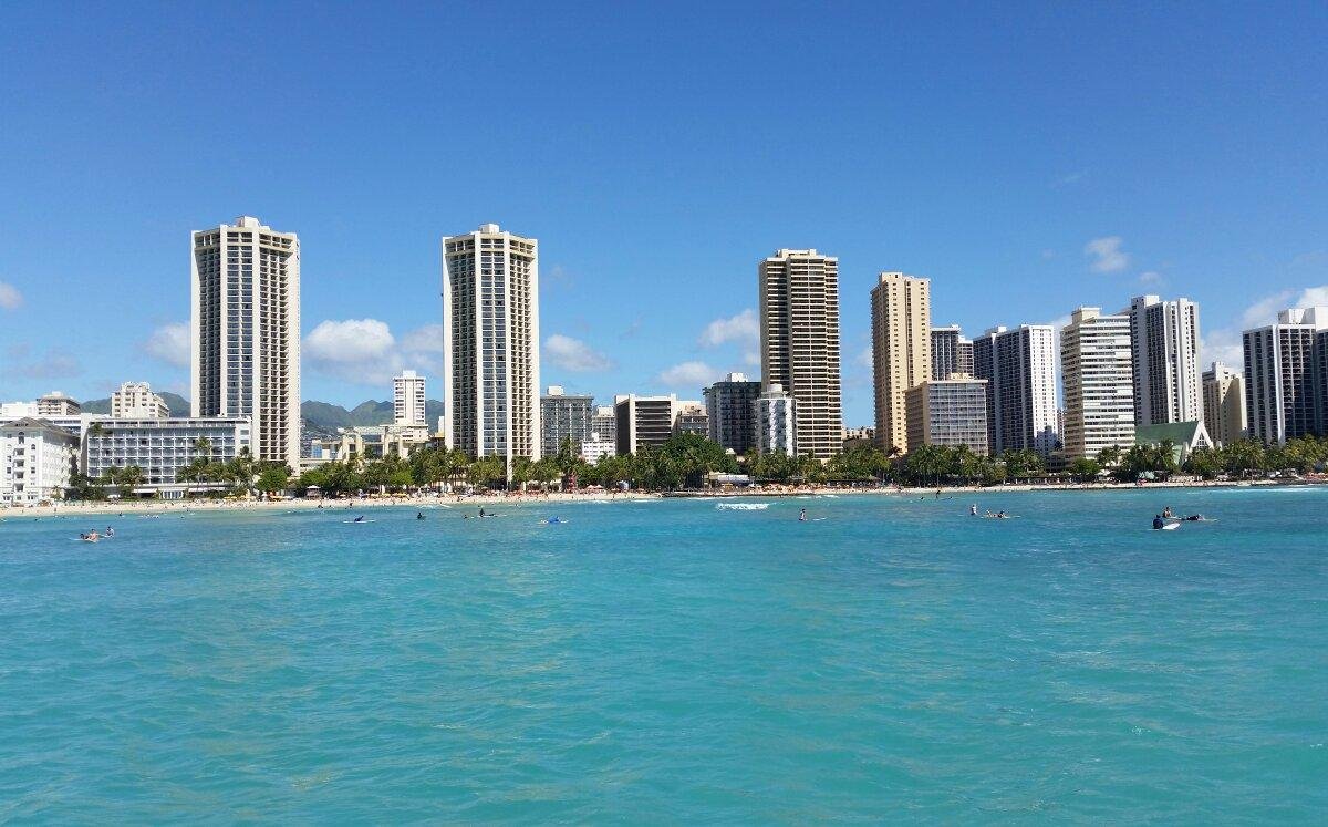 mana kai catamaran oahu