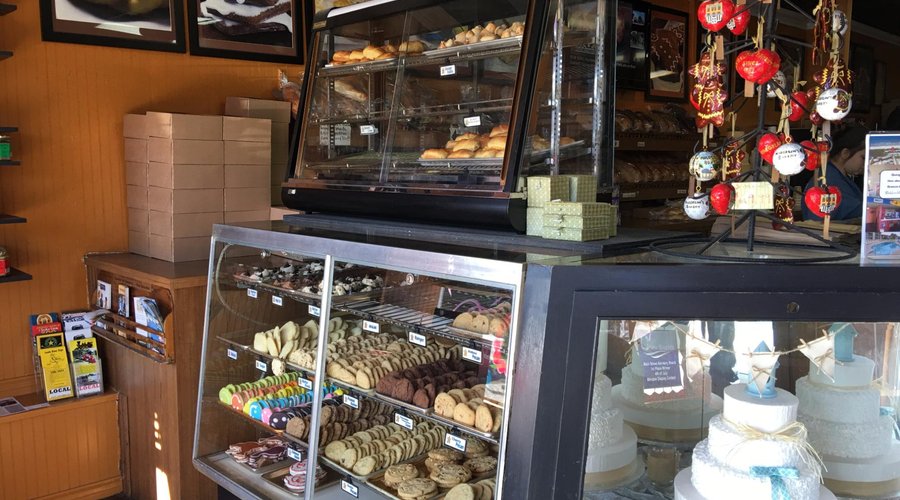 Naegelin's Bakery
