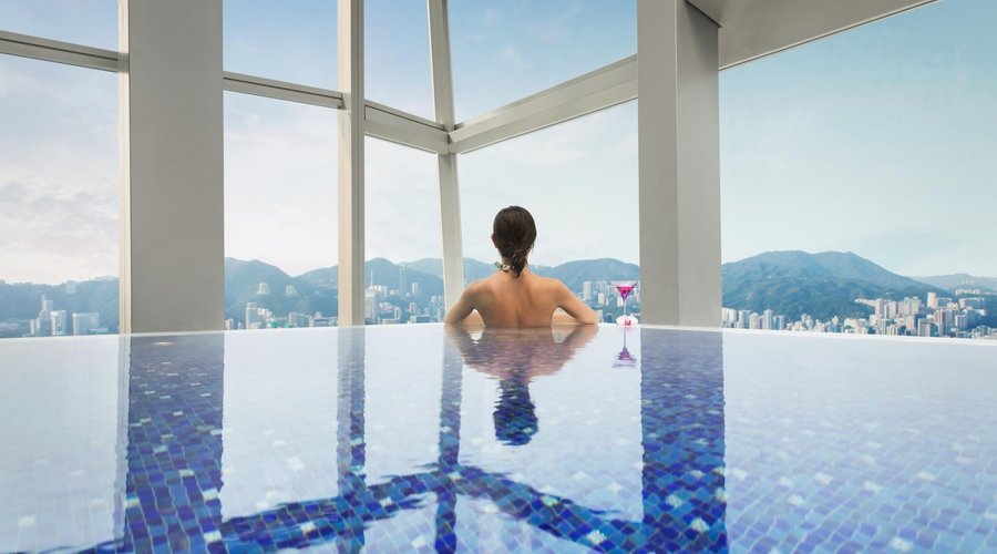 Rooftop Jacuzzi located on 118th floor of The Ritz-Carlton, Hong Kong 