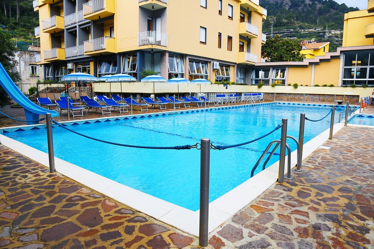 Hotel Residence San Pietro, hotel a Cava De&#39; Tirreni