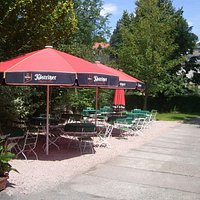 Biergarten Gaststätte Grüner Baum