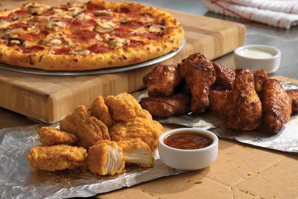 IROQUOIS PIZZA AND WINGS - ریستوراںIROQUOIS PIZZA AND WINGS - ریستوراں  