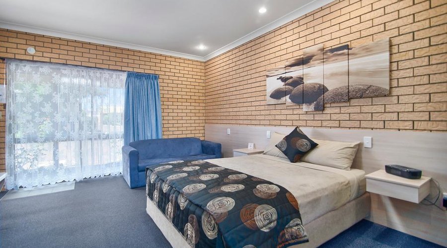 Spacious Queen Room