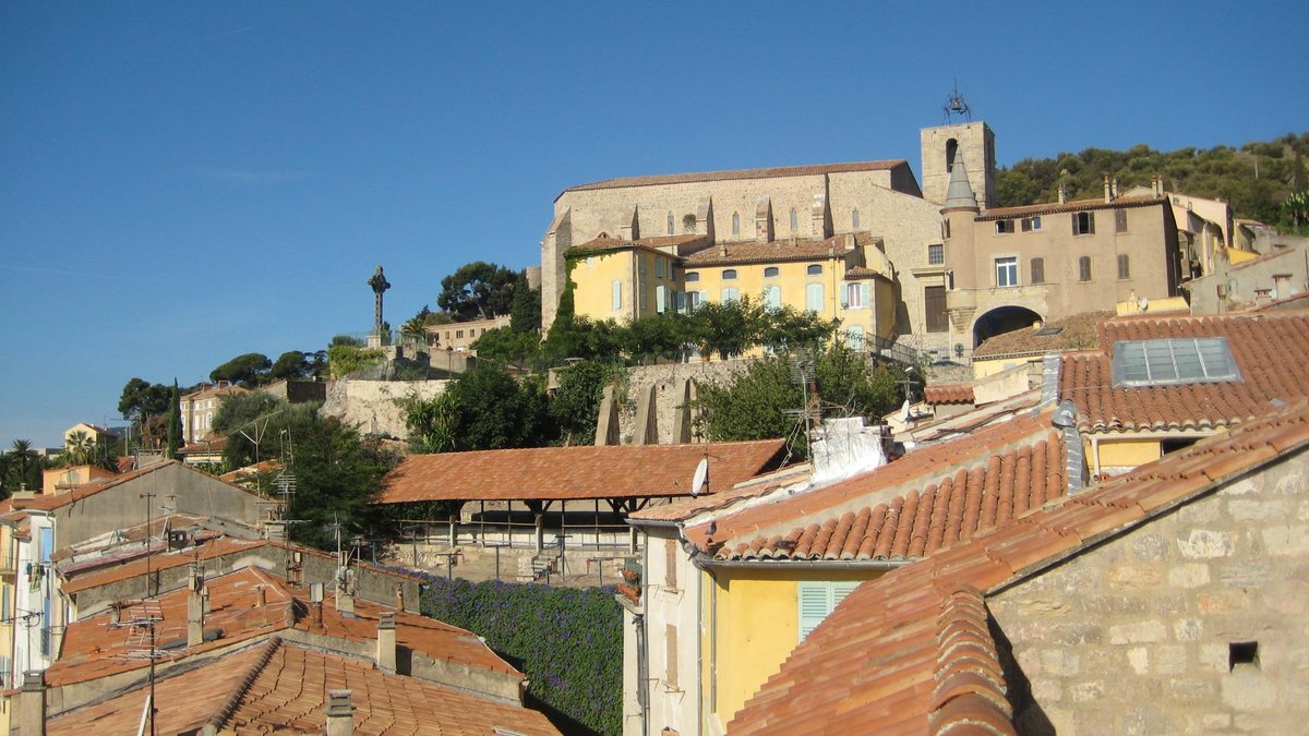 VIEILLE VILLE (2024) All You Need to Know BEFORE You Go (with Photos) -  Tripadvisor