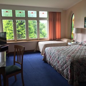 Battery Point Manor