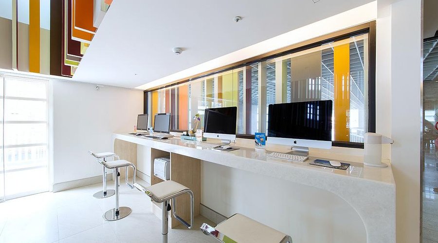 Internet Corner
