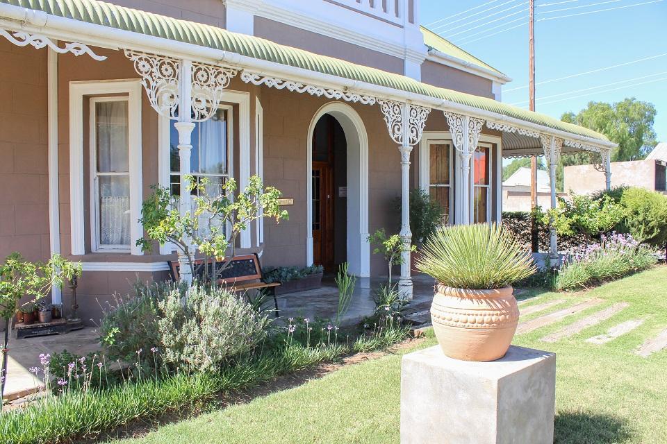 CARMEL VILLA B&B - Updated 2024 Prices & Reviews (Calvinia, South Africa)