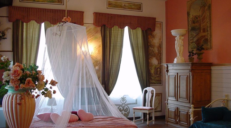Venus Superior Suite