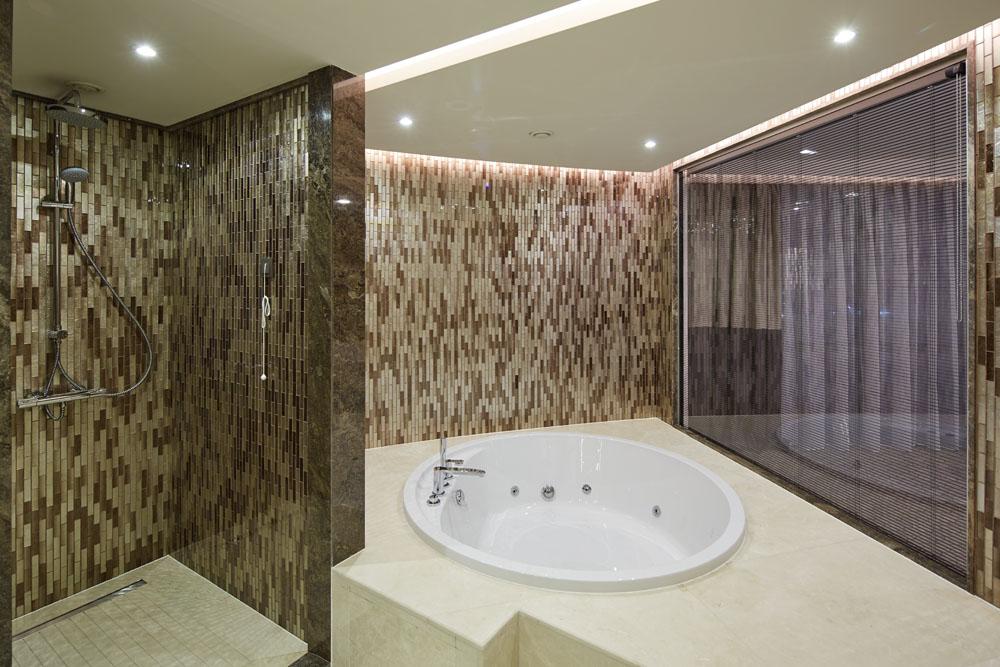 Hotel photo 41 of Pullman Istanbul Hotel & Convention Center.