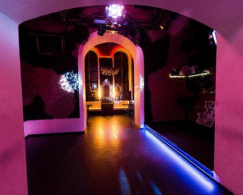 St Petersburg Nightclubs  6 Cool Night Clubs to Try Out