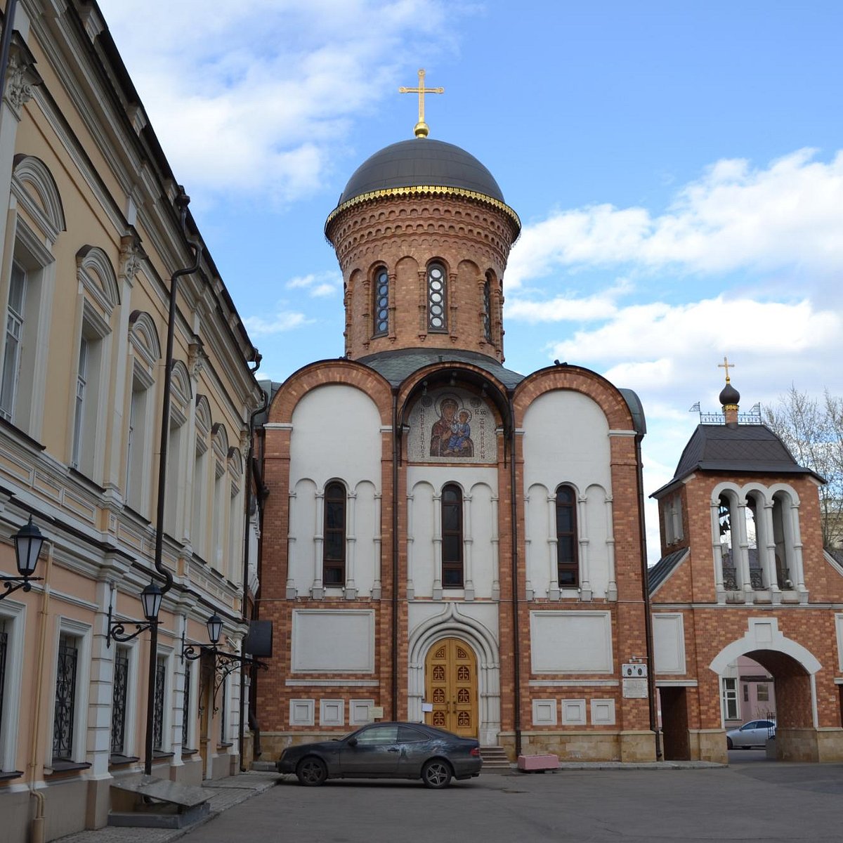 Храм Иверской Иконы Божьей Матери при Иверской Общине Сестер Милосердия,  Москва: лучшие советы перед посещением - Tripadvisor