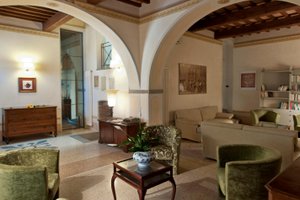 Room & Suite