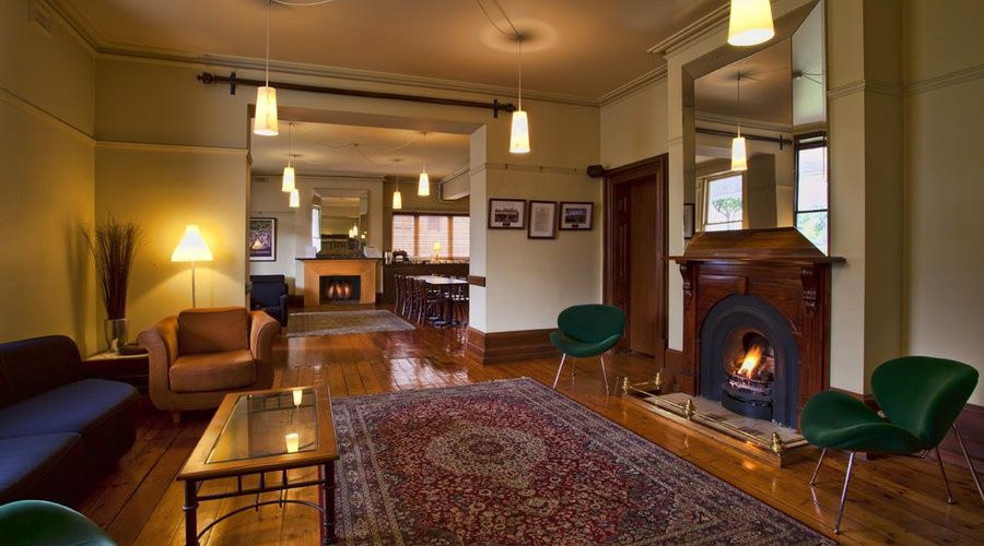 Guest Lounge