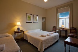 Room & Suite