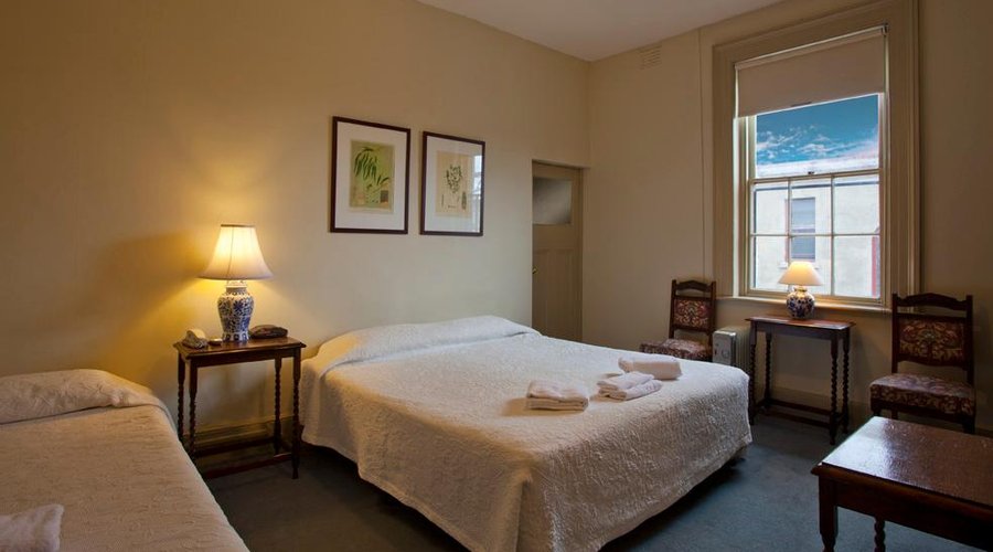 Standard Twin room.