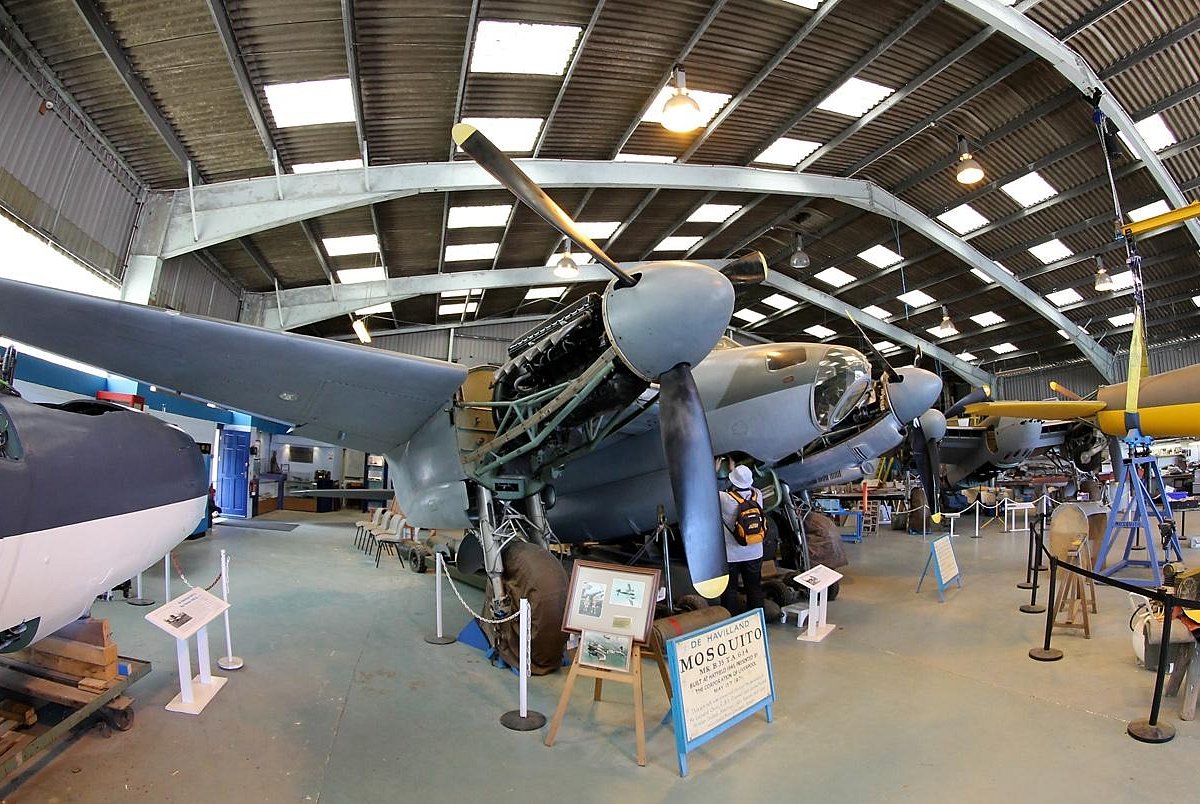 Historic Aircraft Restoration Museum