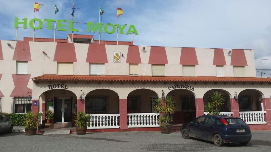 Hotel Moya (Monesterio) - 호텔 리뷰 & 가격 비교