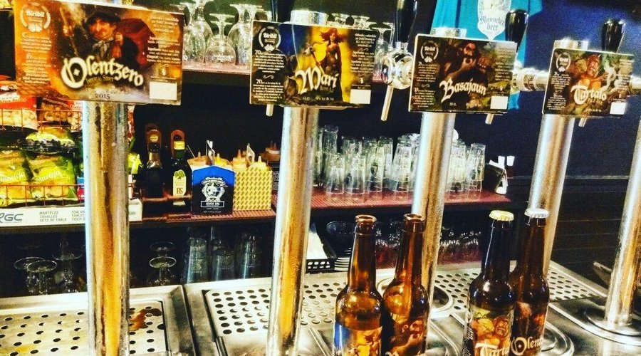 Cerveceria Manneken Beer