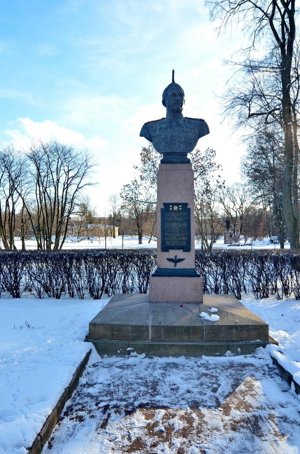 Бюст Н.В. Челнокова, Санкт-Петербург: лучшие советы перед посещением -  Tripadvisor