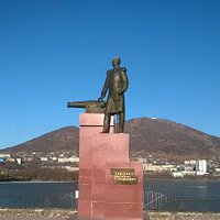 Памятник Василию Завойко (Петропавловск-Камчатский, на берегу Култушного озера). Фото Т. Борисов