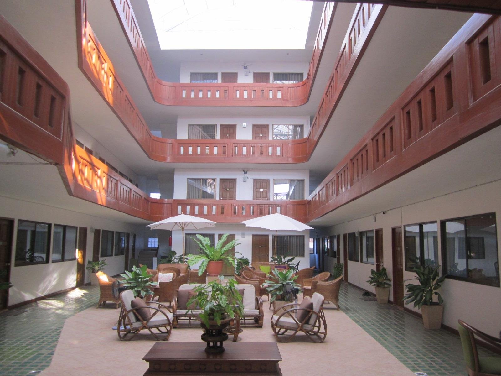 Tawan Court Hotel by null