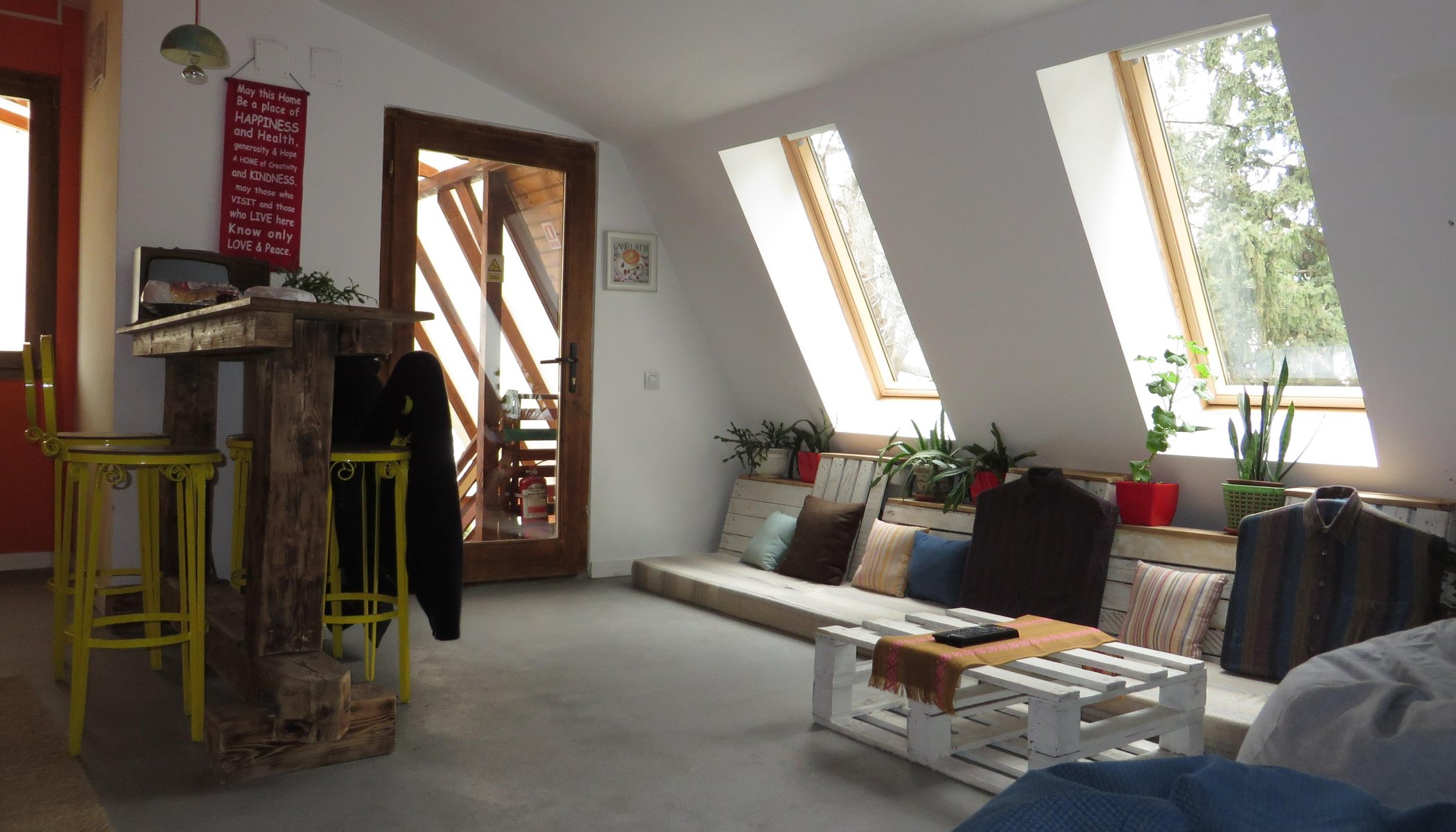 Zen Hostel by null