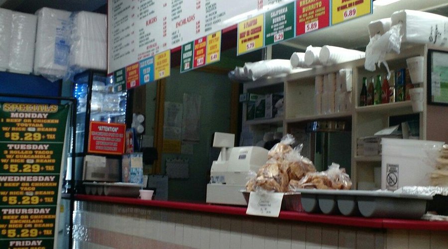 El Puerto Taco Shop