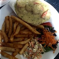 Possibly the best garlic prawns I have ever had. A good quality, good value pub meal. Great chip