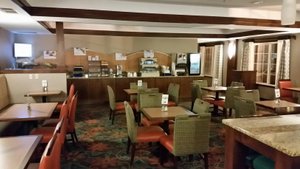 Best Restaurant in St. Cloud  Holiday Inn & Suites St. Cloud