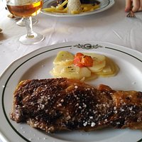 Entrecot y Rabo de Toro