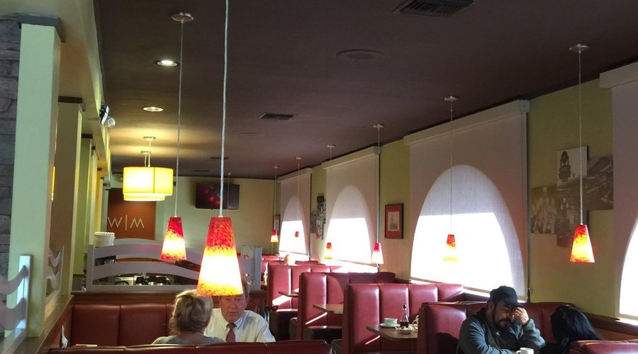Denny's
