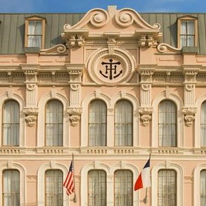 The Tremont House Hotel in Galveston Island, image may contain: City, Waterfront, Urban, Condo