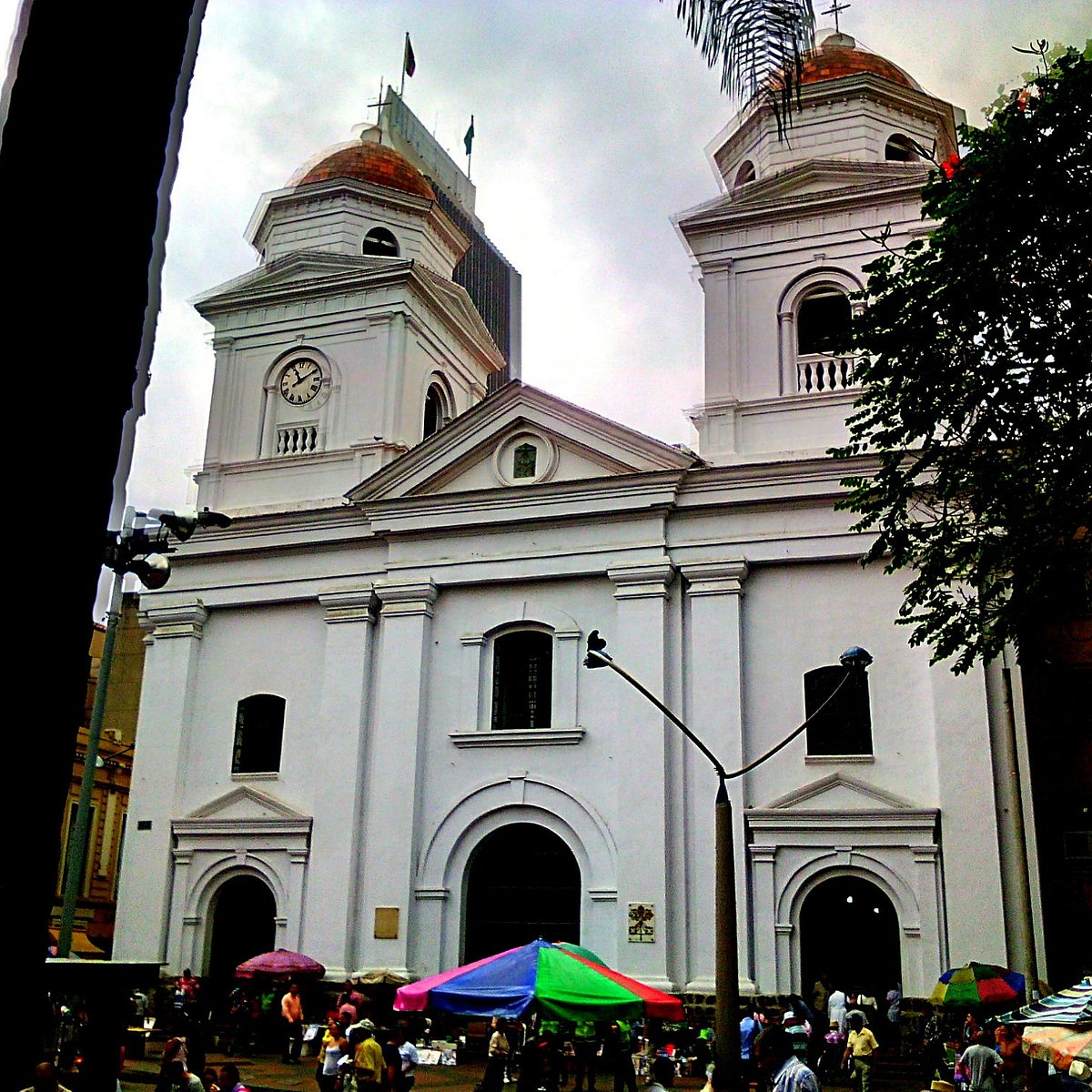 Iglesia de la Candelaria, Medellin
