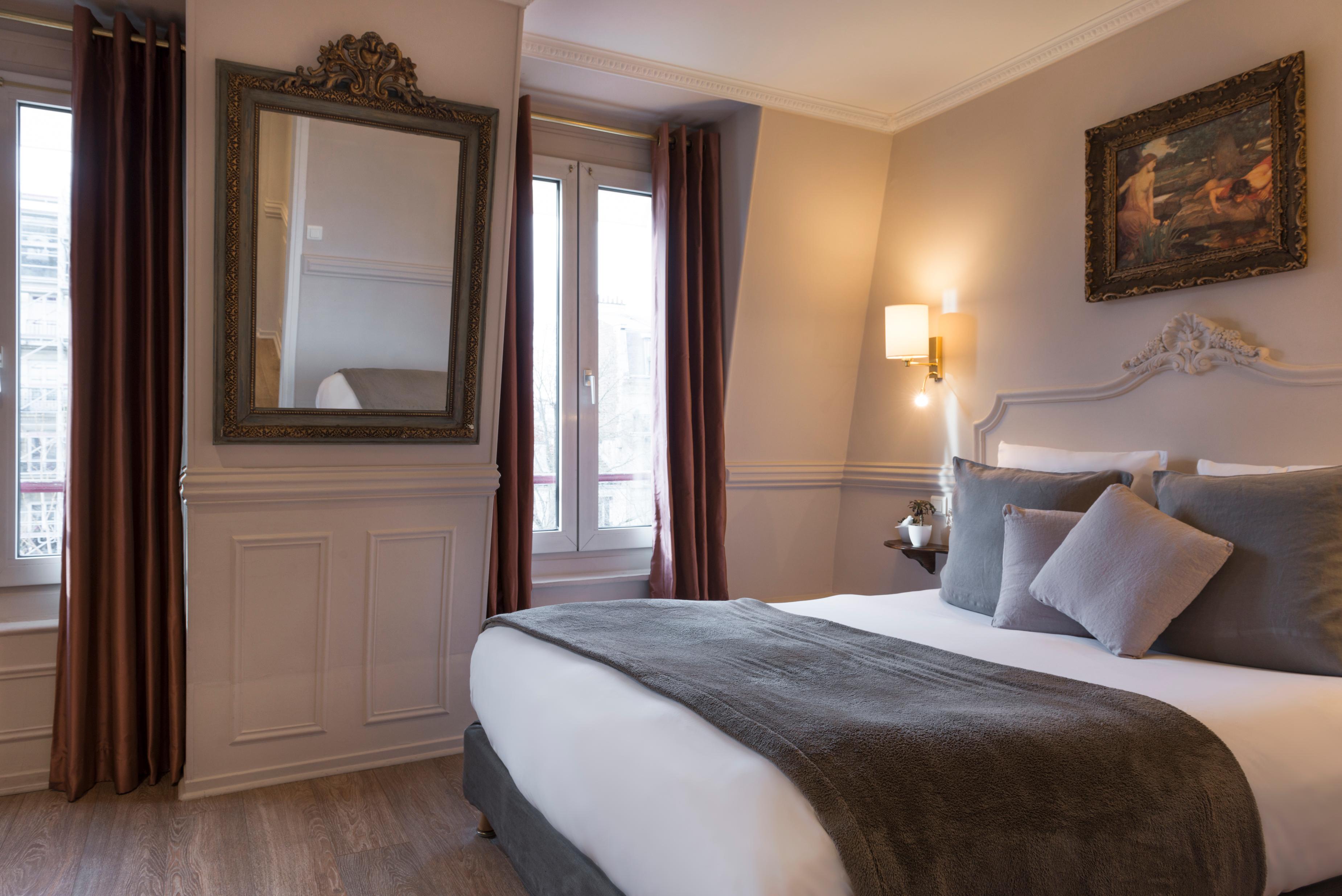 Hotel photo 20 of Hotel de la Porte Doree.