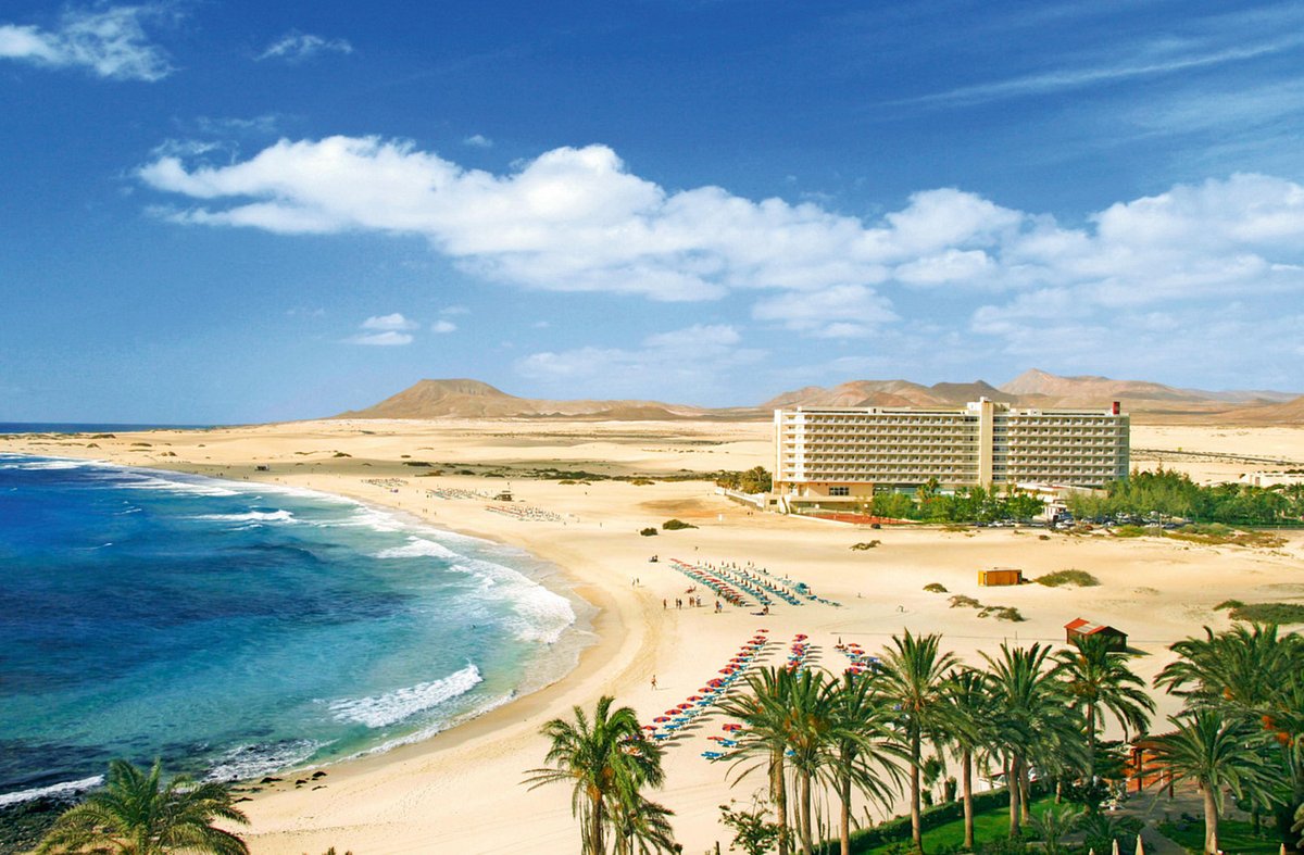 Hotel Riu Oliva Beach Resort, hotel en Corralejo