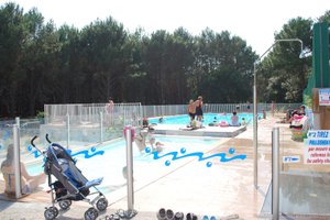 Piscine et plage