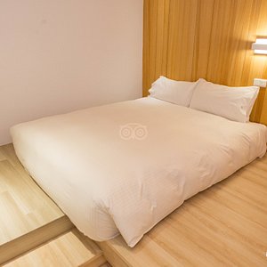 The Triple Room at the Meander Taipei Hostel