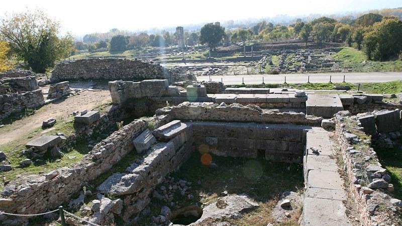 Archeboule's Epistomion from Amphipolis