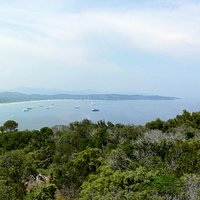 Ausblick nahe des Leuchtturms von Cap Camarat