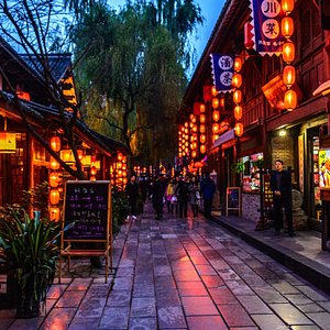 Walk China 4K - Taikoo Li Chengdu Walking at Night 