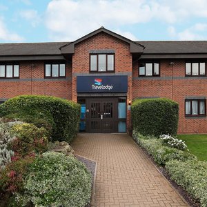 Stratford Alcester - Exterior
