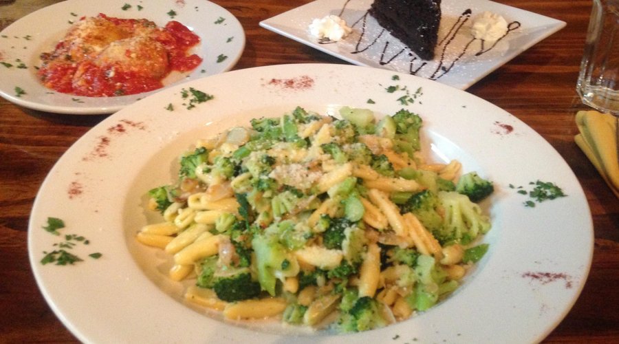 Fresh cavatelli pasta with broccoli