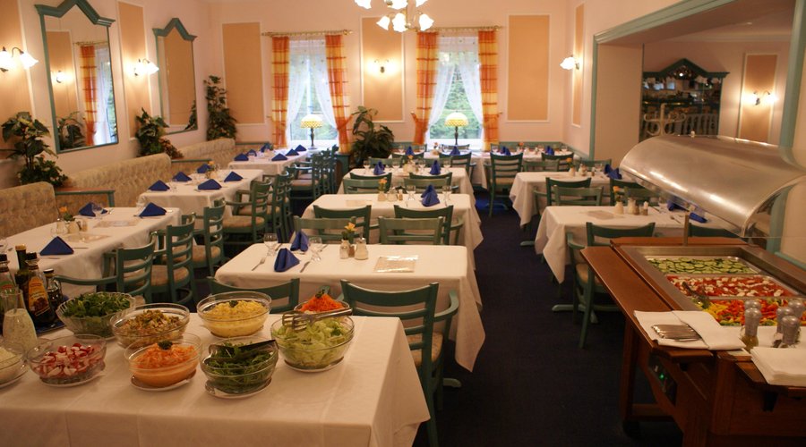 Restaurace