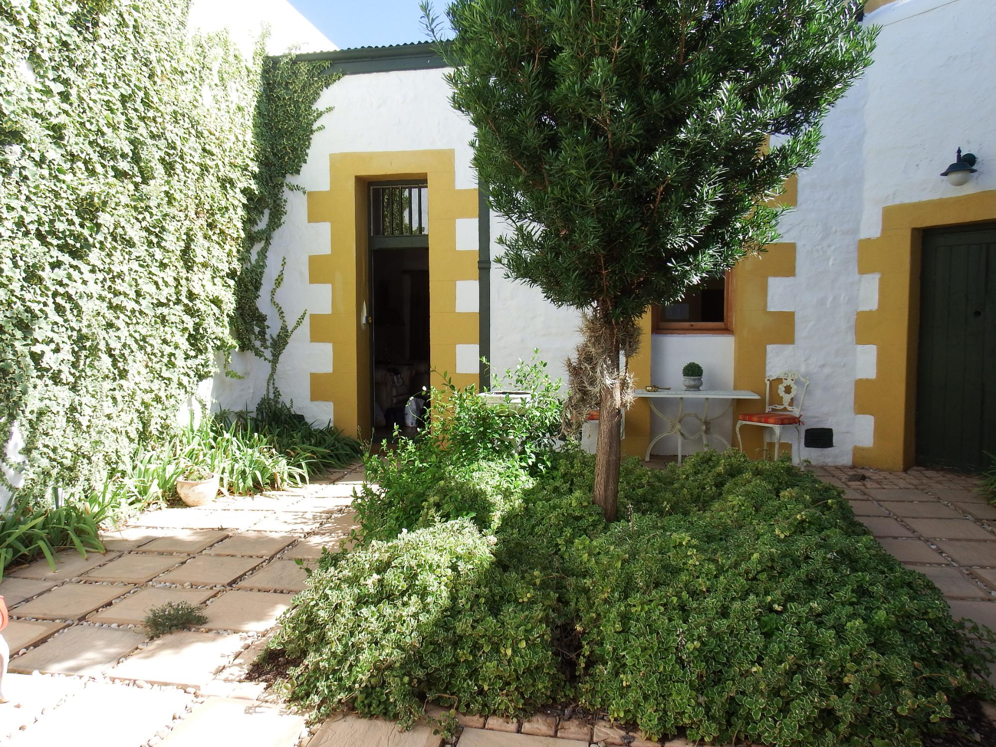 THE OLD JAIL - B&B Reviews (Willowmore, South Africa)