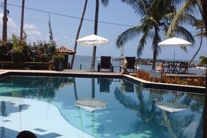 Pool & Beach